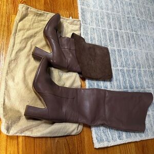 Stuart Weitzman Women's Dark Brown Heeled Boots